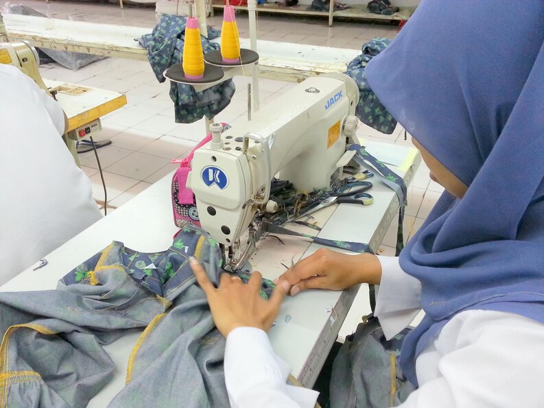 solusi ERP khusus industri tekstil dan garmen